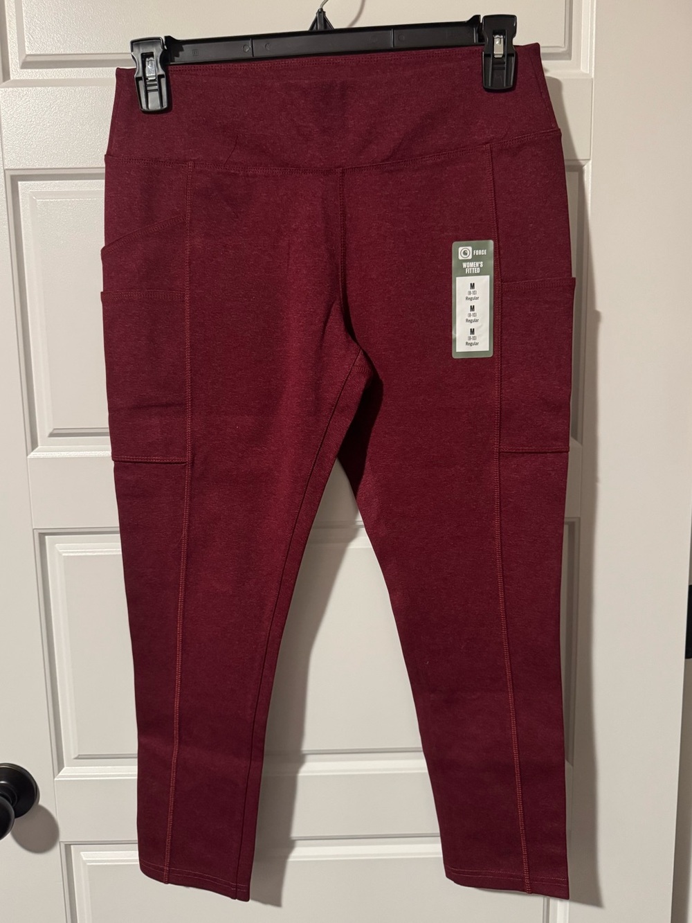 NWT Carhartt Fitted Leggings with Pockets, Maroon/Dark Red, Size Medium